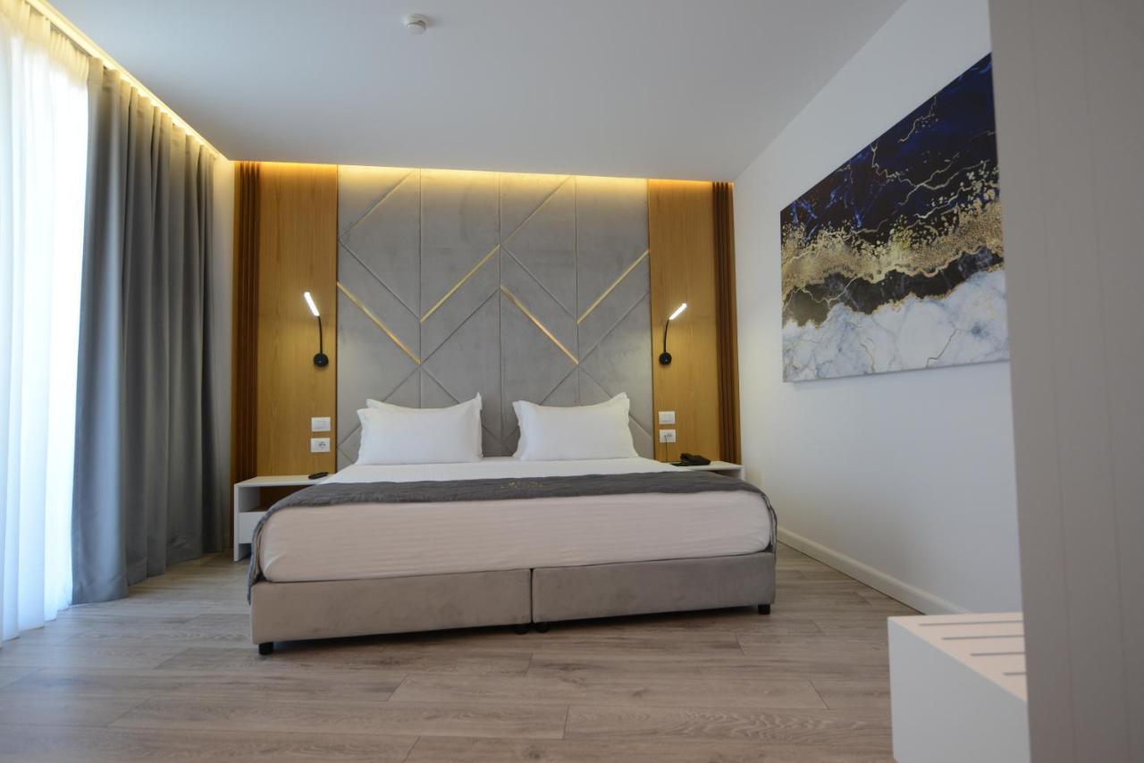 Ebbi Hotel Dhërmi Exteriér fotografie