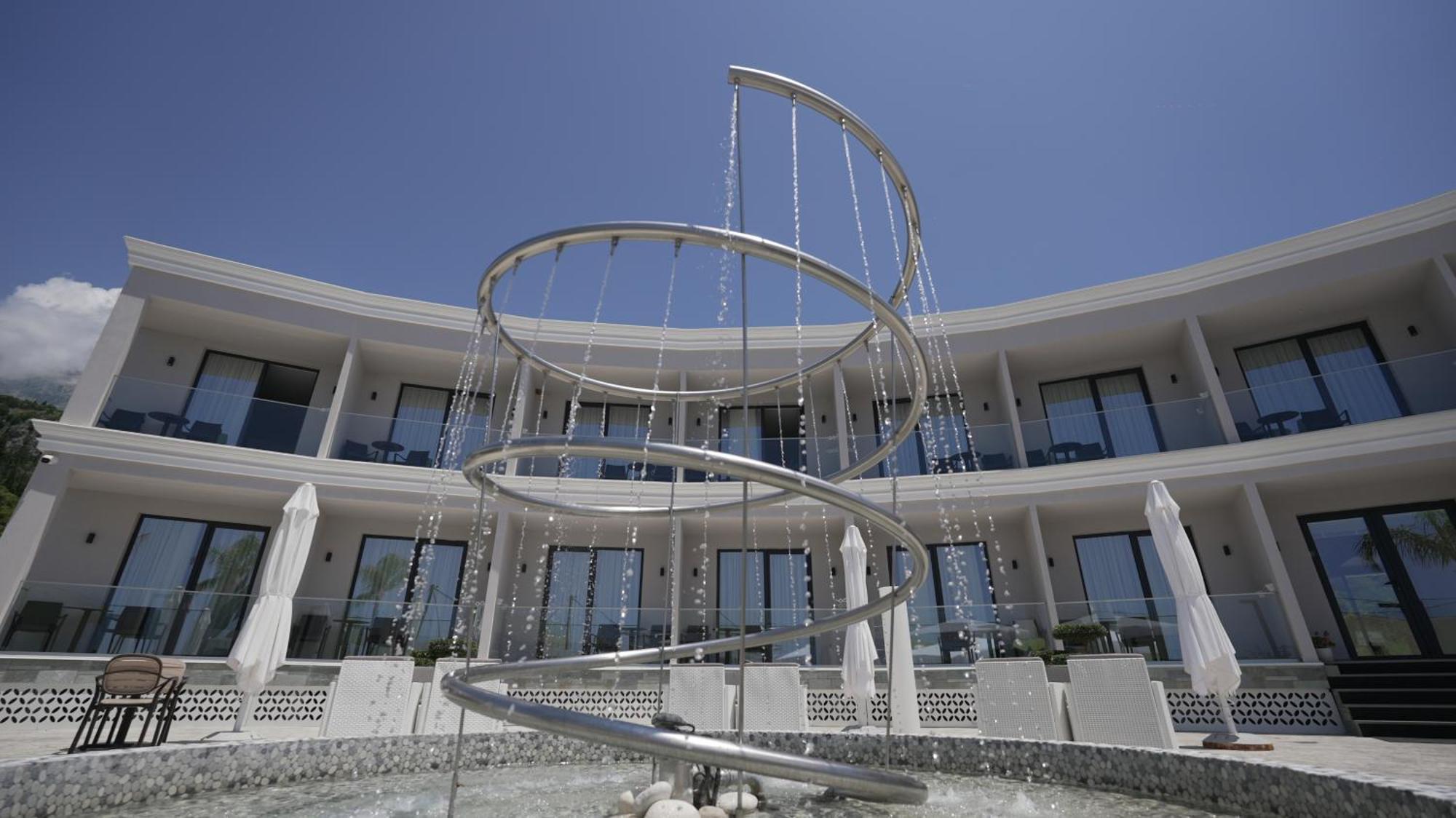Ebbi Hotel Dhërmi Exteriér fotografie